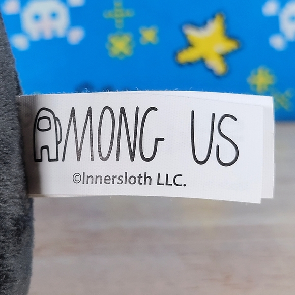 Among Us Black Crewmate 7" with Pumpkin Hat Special Edition Video Game Plush HTF - Picture 4 of 6